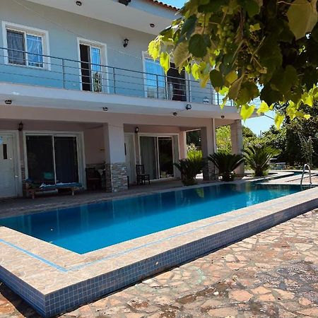 Vieri Apartments Lukove Exterior photo
