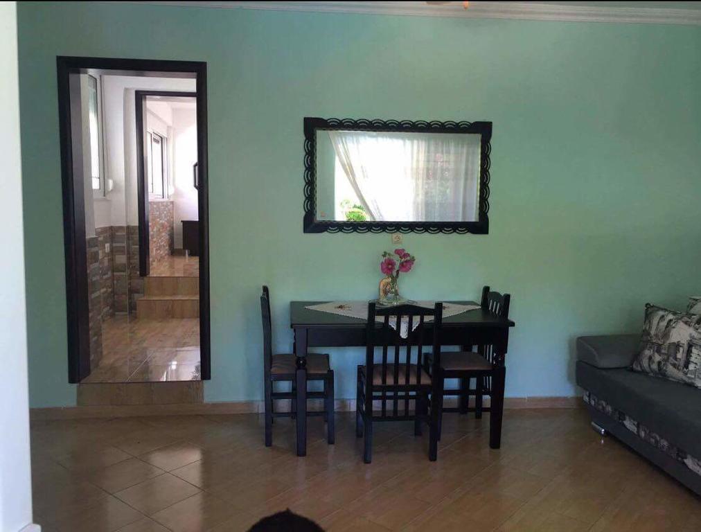 Vieri Apartments Lukove Room photo
